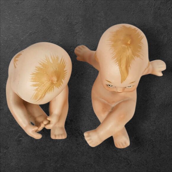 Vintage Kewpie Figurines Pair Bisque Porcelain Made in Japan Adorable Expresion - Picture 5 of 10